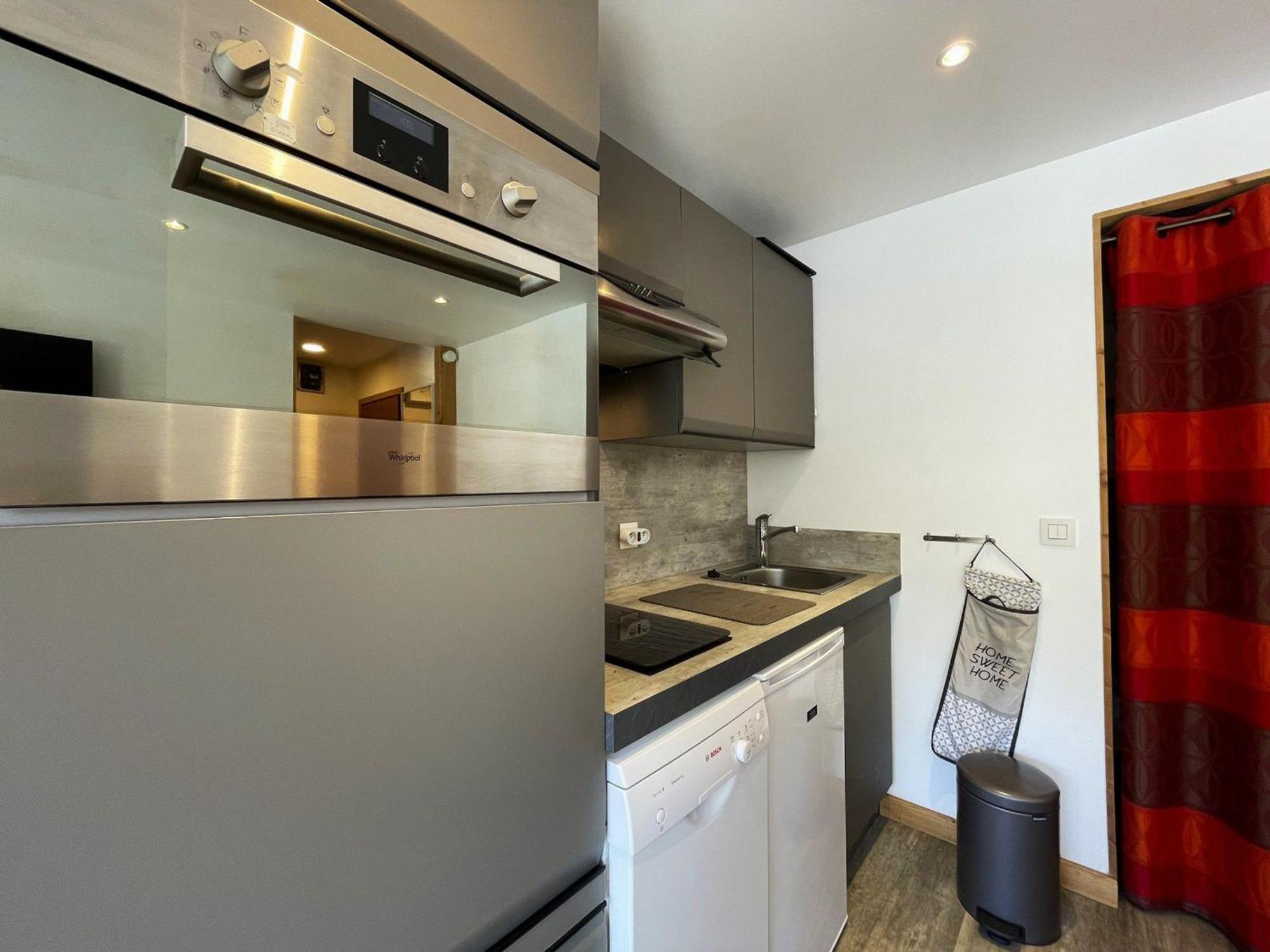 Studio Renove Pour 4, Ski Aux Pieds, La Croisette, Les Menuires - Fr-1-452-230 Saint-Martin-de-Belleville Exterior photo